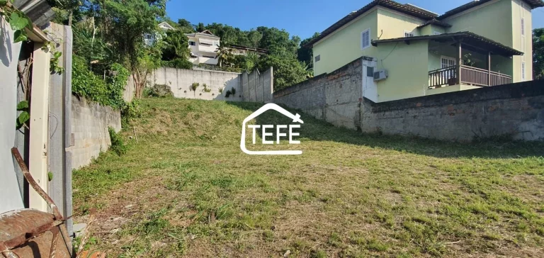 Terreno à venda no Condomínio BOSQUE DOS ESQUILOS - R$ 650.000,00 - 600m²