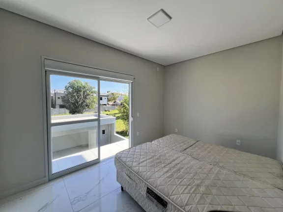 Imagem Casa / Sobrado para Venda em Florianópolis / SC no bairro Ingleses do Rio Vermelho