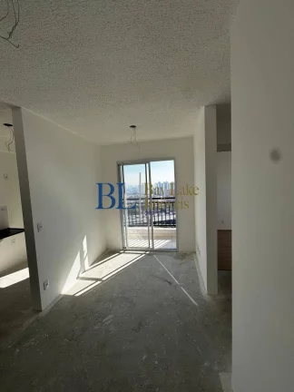 Imagem Apartamento 2 Dormitórios com Varanda em Condomínio Completo