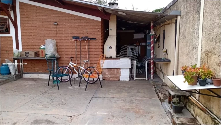 Imagem Casa / Sobrado para Venda em Limeira, Jardim Caieira, 3 dormitórios, 1 banheiro, 3 vagas
