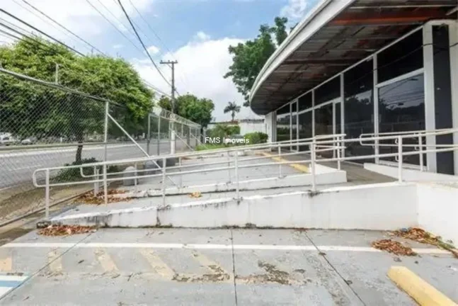 Imagem Prédio comercial com 391m2 em Santo Amaro