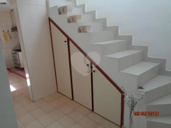 Imagem Casa Térrea à venda com 3 quartos, sendo 3 suítes, em Vila Sônia, São Paulo - SP