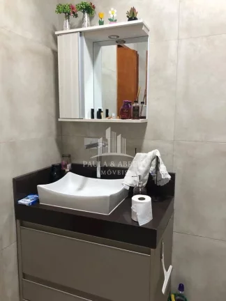 Imagem São 2 Casas 4 cômodos com suíte e 5 cômodos 1 banheiro, 2 vagas, na Vila Homero Thon, Santo André-SP