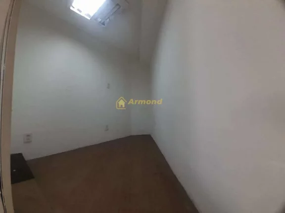 Imagem Loja para alugar em Juiz de Fora, Centro, 105m2
