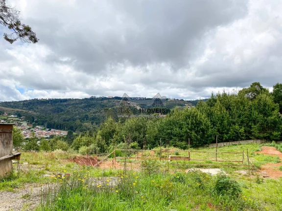 Terreno à venda em Campos do Jordão – Com uma bela vista e 2.055 m2