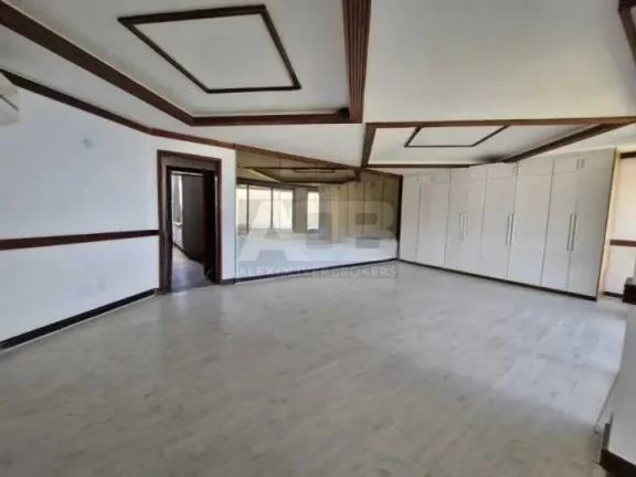 Imagem Cobertura à venda em Ipanema, 573m2, 4quartos, 4vgs, na Francisco Otaviano.