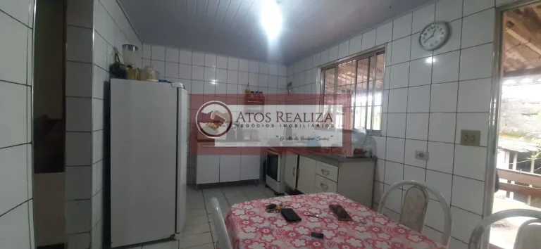Imagem Grande oportunidade para investimento. Vendo casa para reforma, com um terreno de 210m² no jardim manacás, 400 metros da estação Grajaú da CPTM, casa com 2 Dormitórios, sala, cozinha, área de serviço, quintal, corredor lateral, 3 vagas de garagem,, churra