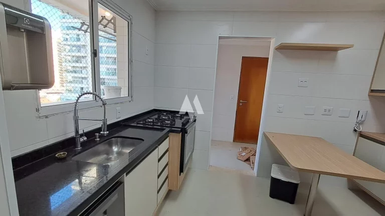 Imagem Apartamento Locação com 3 dormitorios - Ponta Praia / Santos