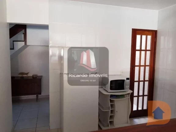 Imagem Casa Duplex Frente Rua Condomínio
