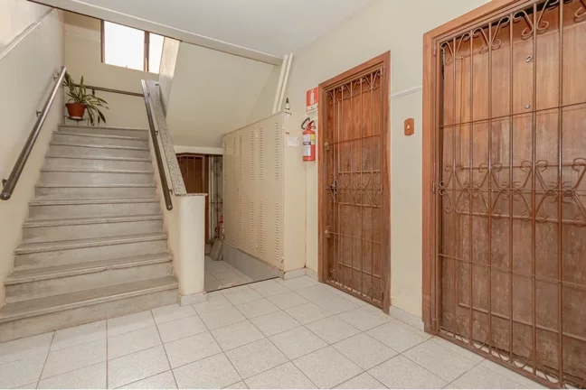 Imagem Apartamento à venda em Porto Alegre, Menino Deus, com 2 quartos, 75m2