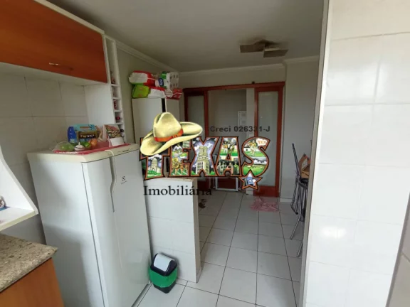Imagem VENDE-SE APARTAMENTO NA CARMOSINA
