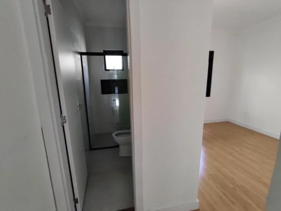 Imagem Casa para Venda em São José dos Pinhais, Colonia Rio Grande, 3 dormitórios, 1 suíte, 2 banheiros, 1 vaga