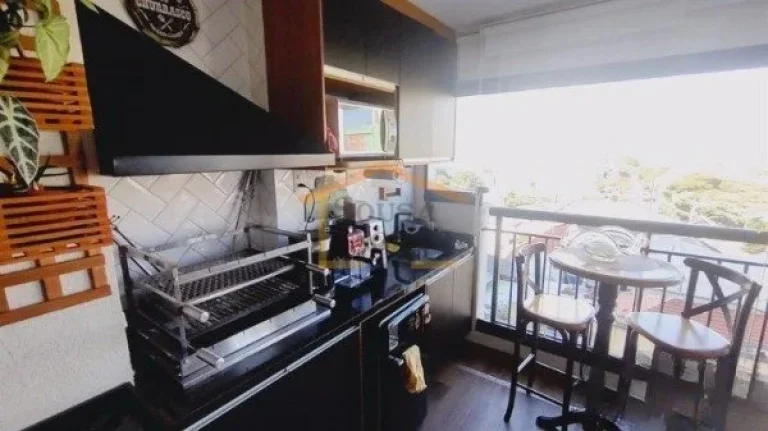 Imagem Apartamento 67m², com 2 dormitórios, sendo 1 suíte, possui sala ampla com varanda gourmet com chu...