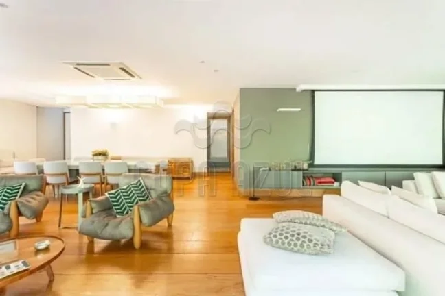 Imagem Jardim Botânico – Rua Peri | Residencial › Casa 4 quarto(s) à Venda