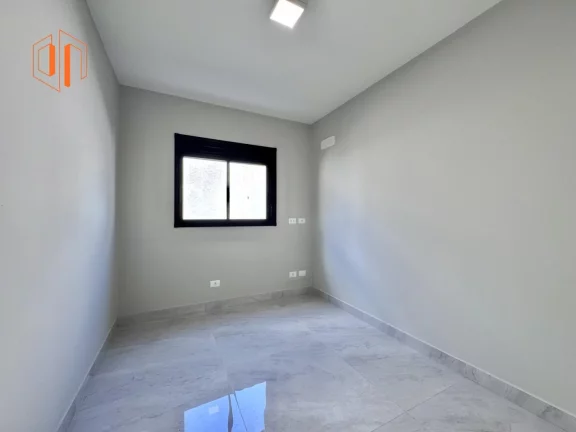 Imagem Casa para Venda, Abranches, 3 dormitórios, 1 suíte, 2 banheiros, 2 vagas