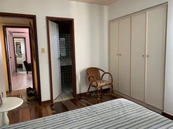 Imagem Cobertura Duplex 4/4, 3 Suítes, 380,00m2 04 Vagas Soltas, pega 05 Carros - no Charmoso Morro do Conselho - Rio Vermelho por apenas R$1.550.000,00