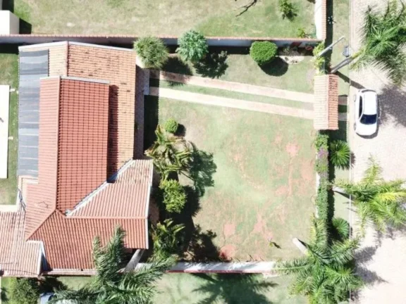 Imagem Chácara em Condomínio de Luxo em Boituva-SP, Bairro Nova Rheata: 3 Quartos, 1 Suíte, 2 Salas, 3 Banheiros, 5 Vagas, 250m²!