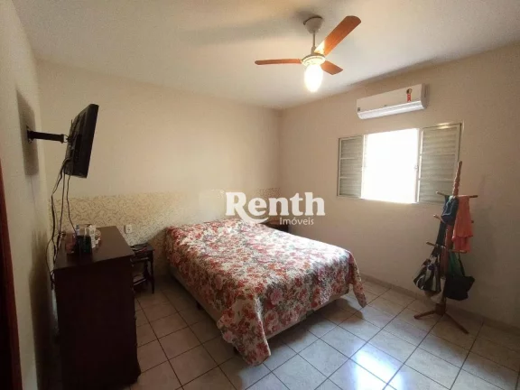 Imagem Casa com 3 dormitórios à venda, 198 m² por R$ 600.000 - Cidade Claret - Rio Claro/SP