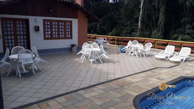 Imagem Casa em Condomínio para Venda em Teresópolis / RJ no bairro Quebra Frascos