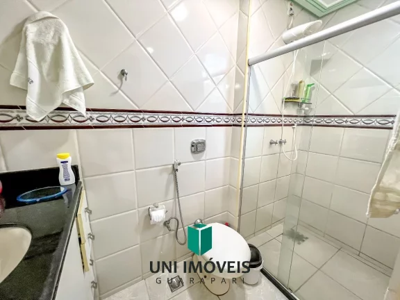 Imagem Casa linear com 4 suítes, lazer privativo a venda no Centro de Guarapari-ES.