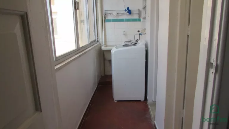 Imagem Apto de 3 dorm. uma suíte, para aluguel na Cidade Baixa - Porto Alegre/RS. - AP2698