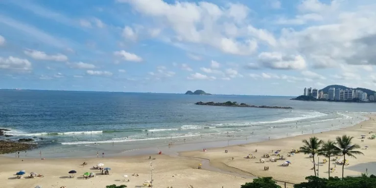 Imagem APARTAMENTO À VENDA, 140 M² - PITANGUEIRAS - GUARUJÁ/SP
