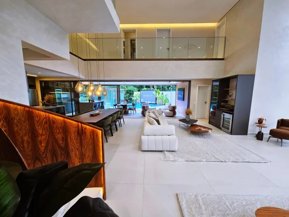 Imagem Imperdível! Casa à venda em Riviera de São Lourenço Módulo 11, 6 quartos, 6 suítes, 3 salas, 6 vagas de garagem, 626,13 m².
