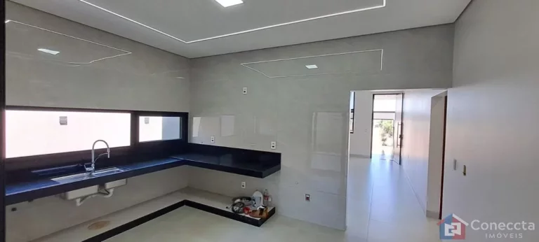 Imagem Casa à Venda no Bairro Campos Elíseos – 3 Quartos (1 Suíte), Área Gourmet, Alto Padrão – 301m²