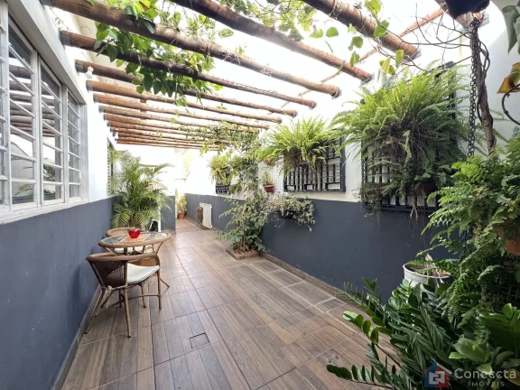 Imagem Casa à Venda no Bairro Caiçaras em Patos de Minas – 3 Quartos, Suíte e Espaço Gourmet