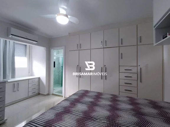 Imagem PITANGUEIRAS- CALÇADÃO , MARAVILHOSO APARTAMENTO TOTALMENTE REFORMADO E DECORADO , GARAGEM NO PRÉDIO.