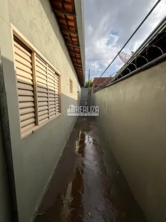 Imagem Vende-se casa no bairro Morada do Verde, com 2 quartos (sendo 1 suíte) – Igarapava/SP