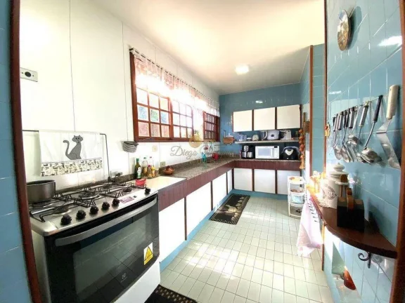 Imagem Casa para Venda em Teresópolis / RJ no bairro Golfe