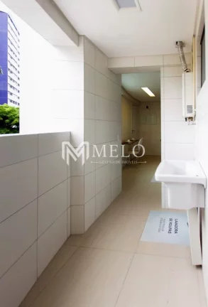 Imagem Apt. Finamente mobiliado e decorado com 3qts, 1suite, 2vagas, dependência completa, varanda gourmet com 89m2 no ROSARINHO