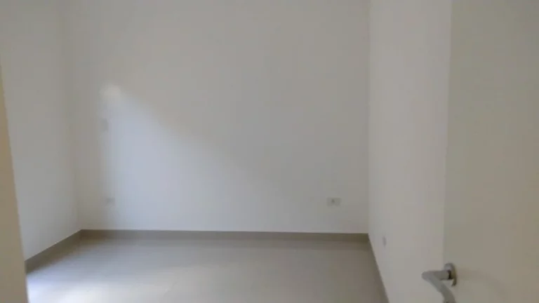 Imagem APARTAMENTO COM 50 METROS NO JD ANA MARIA PROXIMO AO CORREDOR DE TRÓLIBUS.