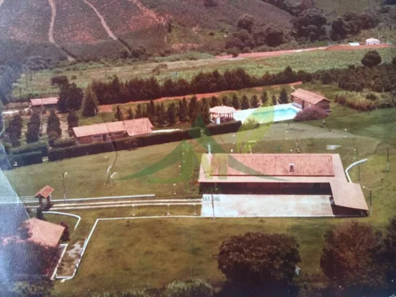 Imagem Sítio à Venda em Piracaia com 2 Alqueires