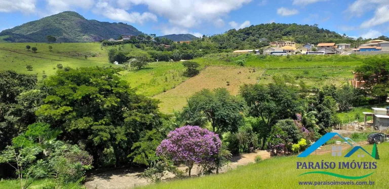 Imagem Vista espetacular e segurança: seu terreno te espera em Paraisópolis!