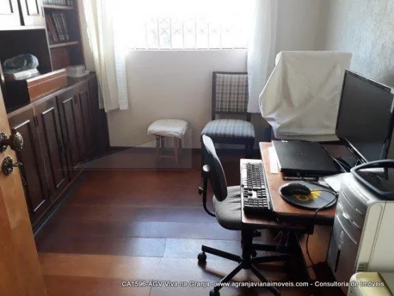 Imagem Casa com 4 dormitórios à venda, 230 m² por R$ 1.800.000,00 - Granja Viana - Carapicuíba/SP