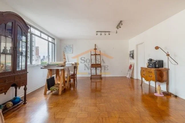 Imagem Apartamento de 155 m², com 3 dormitórios e ótima distribuição dos ambientes, 2 banheiros, sala ...