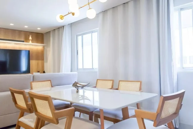 Imagem Cobertura mobiliada com 184m² localizada no bairro Ana Lúcia, ideal para quem busca espaço, sofis...