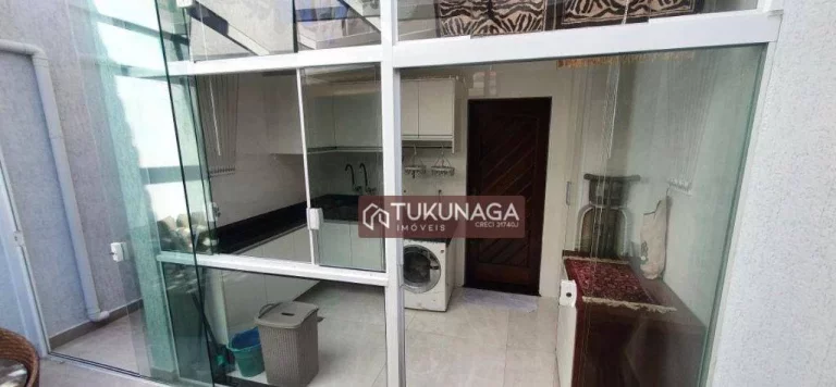 Imagem Sobrado com 3 dormitórios à venda, 252 m² por R$ 1.060.000,00 - Parque Renato Maia - Guarulhos/SP
