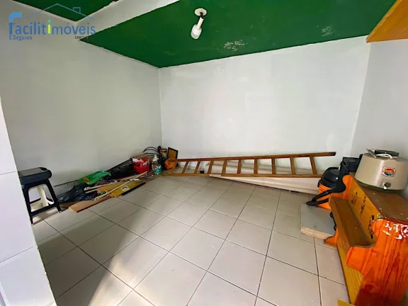 Imagem Excelente Sobrado com 4 quartos, 3 banheiros e 2 vagas cobertas