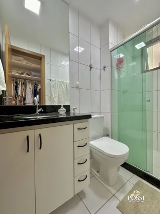 Imagem Oportunidade Imperdível no Parque das Castanheiras - Praia da Costa: Maravilhoso Apartamento com 2 Quartos todo reformado e Área de Lazer Completa!
