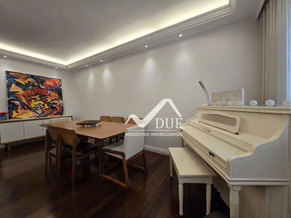 Imagem Apartamento com 3 dormitórios à venda, 153 m² por R$ 1.250.000,00 - Gonzaga - Santos/SP