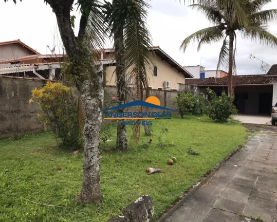 Imagem Casa com 2 dormitórios à venda, 120 m² por R$ 330.000 - Golfinho - Caraguatatuba/SP