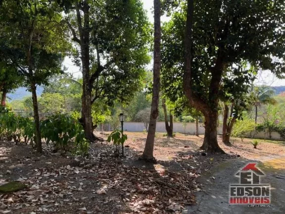 Imagem Casa Tipo Sítio em Itaocaia Valley, com Piscina e 2 anexos.
