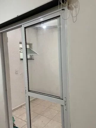 Imagem Apartamento sem Condomínio 40 m² 2 Dormitórios 1 Vaga de Garagem