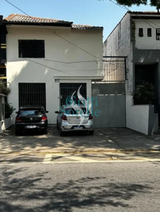 Ponto Comercial/Sobrado à Venda em Indianópolis - São Paulo/SP.