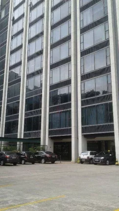 Imagem Sala Comercial de 374m² com 8 Vagas para Alugar na Berrini