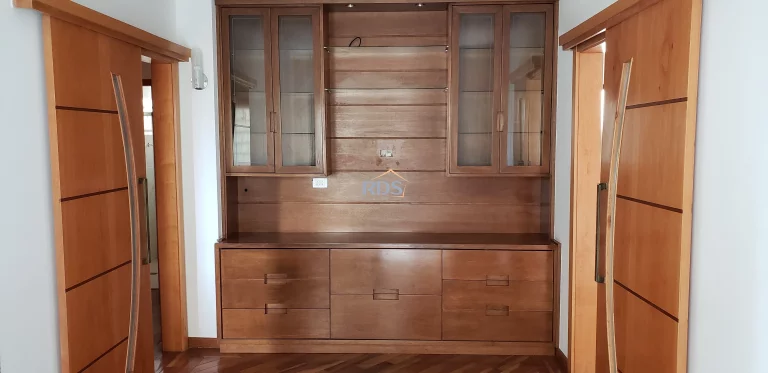 Imagem Vende um espaço e confortável apartamento de 160m² na Vila suzana.