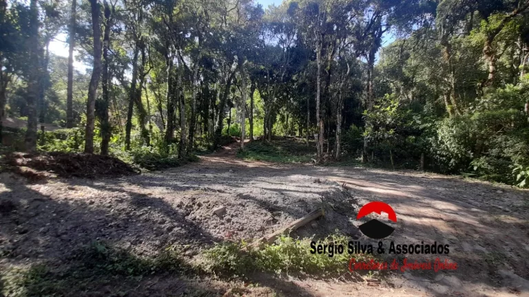 Imagem Terreno a Venda na Região da Vila Natal em Campos do Jordão-SP.